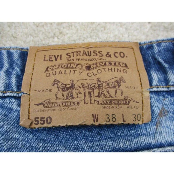VINTAGE Levis Jeans 550 Relaxed Men 36x30 Blue Orange Tab Distressed Denim USA * - Picture 6 of 16
